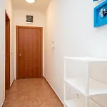 Апартаменты Apartments By The Sea Mandre, Pag - 4092 Колан