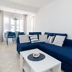 Apartment Apartments By The Sea Mandre, Pag - 4092 *