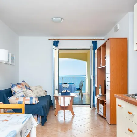 Lägenhet By The Sea Mandre, Pag - 4092 Kolan